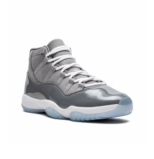 Jordan Retro Metallic